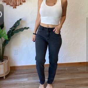 American Eagle Mom Jeans High Rise Faded Black Size 2